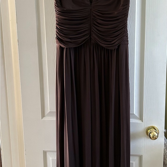 Elegant Chocolate Brown V neck sleeveless gown - Picture 4 of 5